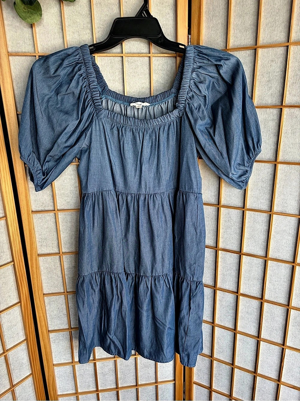 Bailey Blue Tiered Mini Dress Size Medium Like New